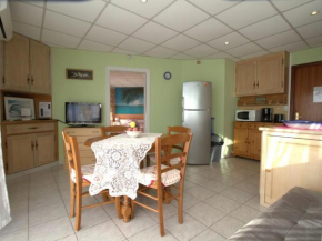 Appartement Balaruc-les-Bains, 2 pièces, 4 personnes - FR-1-553-68